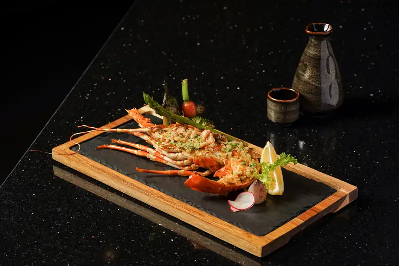 Tôm hùm nướng teppanyaki ở Teppan KAEN