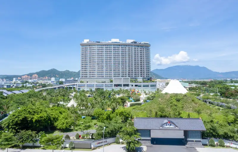 Mikazuki Đà Nẵng nhìn từ trên cao giữa vườn cây