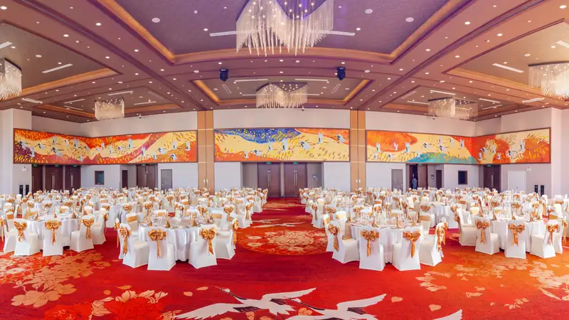 Phòng tiệc Nippon Ballroom bày bàn tròn, Mikazuki Đà Nẵng