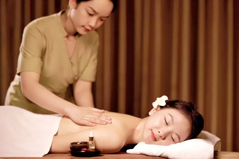 Massage thư giãn ở Sia Spa